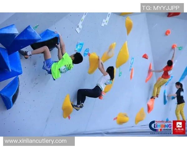 重庆攀岩队进攻体系解析与攀岩战术的深度探讨 重庆攀岩队进攻体系解析与攀岩战术的深度探讨