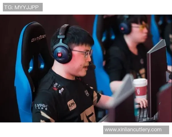 RNG逆袭之路:从低谷到巅峰的大师赛传奇之旅 RNG逆袭之路:从低谷到巅峰的大师赛传奇之旅