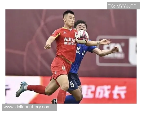 成都羽毛球队以79分领跑奥运会积分榜展现强大实力与团队精神 成都羽毛球队以79分领跑奥运会积分榜展现强大实力与团队精神