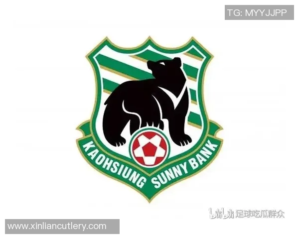 台湾银行队迎战高雄球队力争胜利展现实力与团队精神