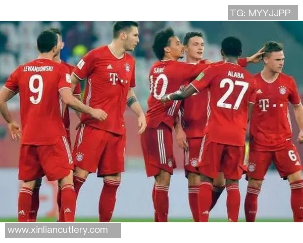 巴黎与拜仁下半场精彩对决谁能在欧冠赛场逆转局势 巴黎与拜仁下半场精彩对决谁能在欧冠赛场逆转局势