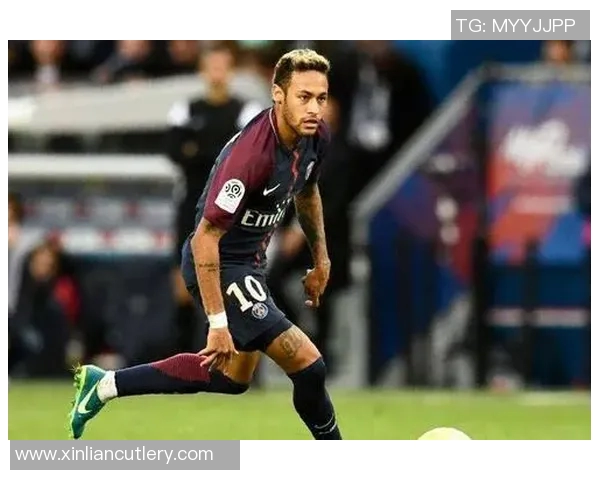 内马尔再次受伤影响巴黎欧冠前景球队士气堪忧