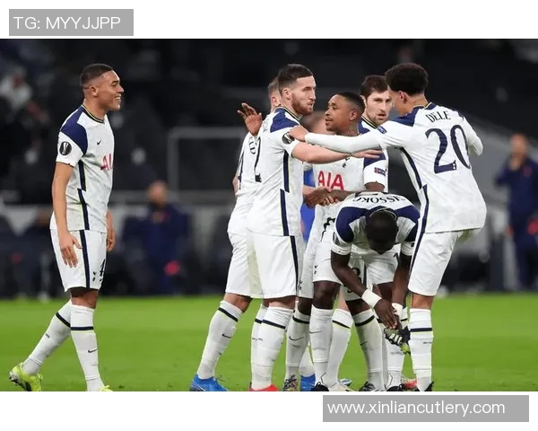 那不勒斯与乌迪内斯的精彩对决揭示意甲新赛季的竞争格局