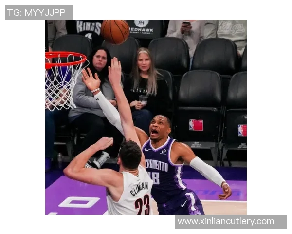 2016年NBA季后赛国王与开拓者的激烈对决与精彩瞬间回顾