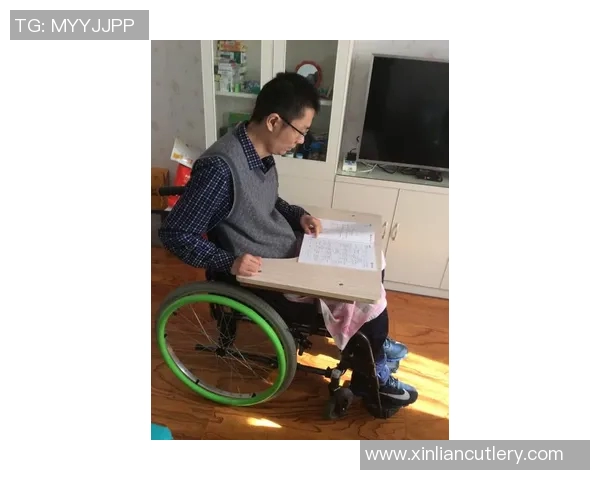 何思雨的成长之路与心灵探索：在追寻梦想中绽放自我光芒