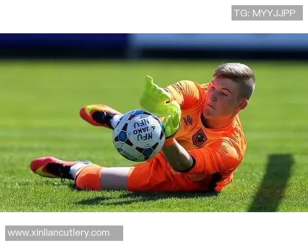 布莱克浦与桑德兰对决结果揭晓赛季精彩瞬间回顾 布莱克浦与桑德兰对决结果揭晓赛季精彩瞬间回顾