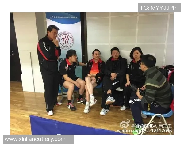 杭州足球队节奏对比深度解析与战术演变探讨MBA 杭州足球队节奏对比深度解析与战术演变探讨MBA