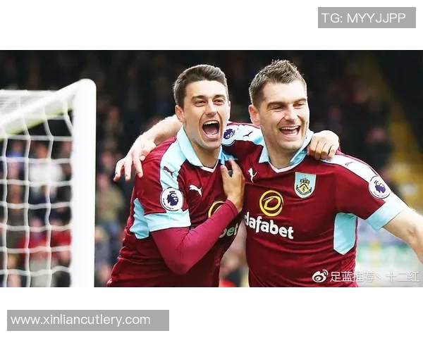 牛津联与温布登的较量谁能在这场对决中脱颖而出 牛津联与温布登的较量谁能在这场对决中脱颖而出